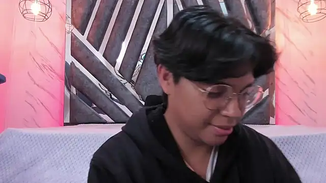 Emmapark  online show from February 2025 01:29:02 AM