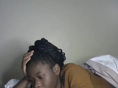 Novah  online show from November 2025 07:40:01 AM