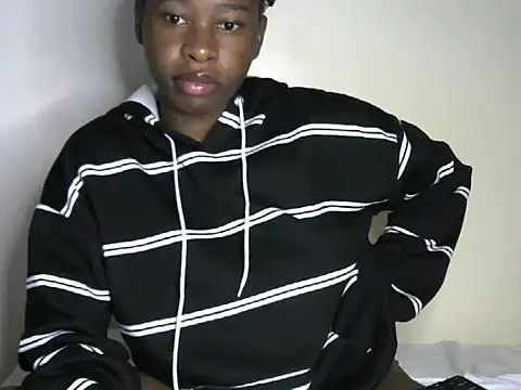Novah  online show from April 2026 09:27:01 PM