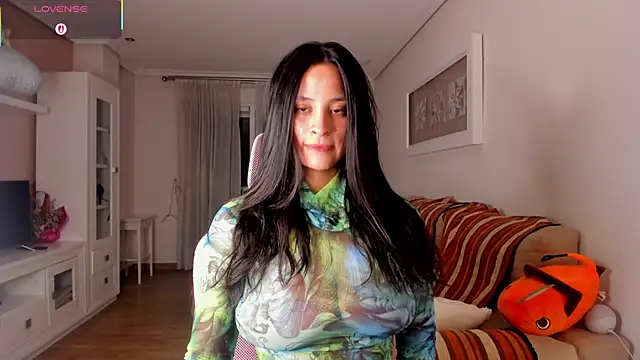 bella apont online show from November 2025 09:48:02 PM