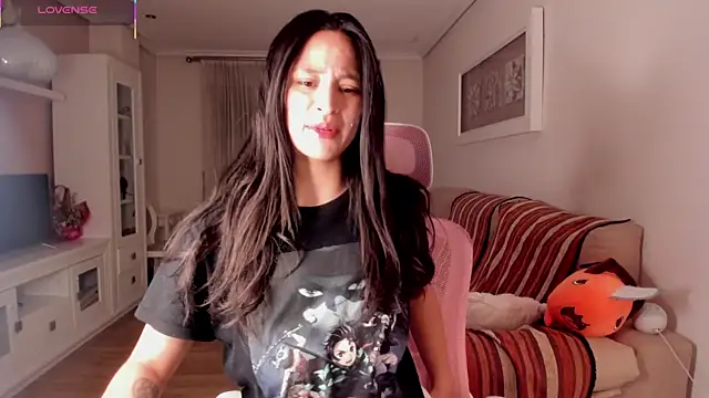 bella apont online show from November 2025 08:18:01 PM