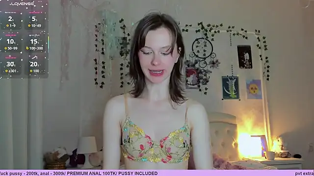 Neko kitsune1 online show from April 2026 09:39:33 PM