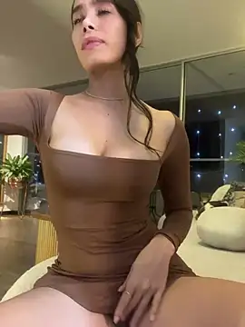 Snapshot of Irish_Collins chatting on December 2024 11:42:01 PM Irish Collins online show from December 2024 11:42:01 PM