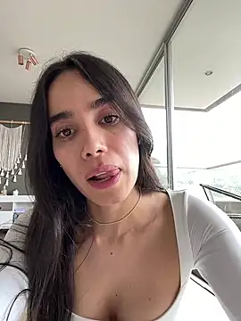 Snapshot of Irish_Collins chatting on February 2025 06:47:02 PM Irish Collins online show from February 2025 06:47:02 PM