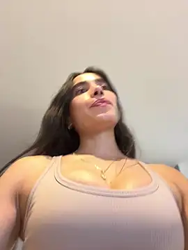 Snapshot of Irish_Collins chatting on September 2025 05:27:01 PM Irish Collins online show from September 2025 05:27:01 PM