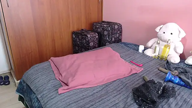 Snapshot of Susanlover chatting on January 2026 03:14:02 PM Susanlover online show from January 2026 03:14:02 PM