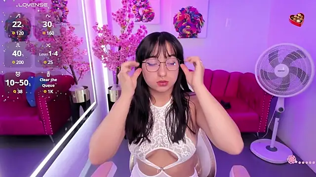 Miss dolly  online show from February 2025 12:39:01 PM