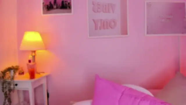 little-natt online show from December 2024 09:29:02 PM