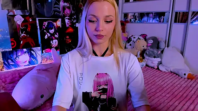 Cute  Pony online show from February 2025 09:27:02 PM