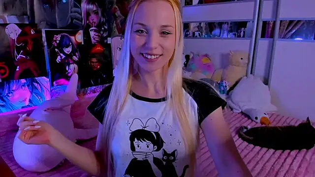 Cute  Pony online show from May 2026 08:16:02 PM