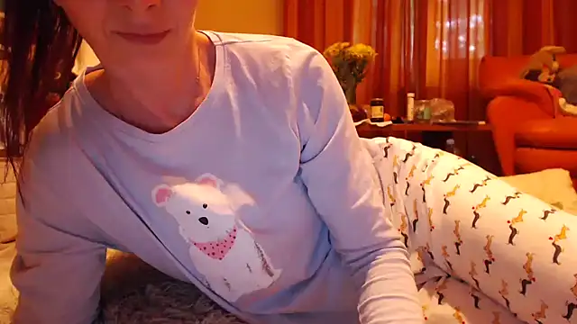 Snapshot of LovelyAndraGirl chatting on May 2026 04:46:02 PM LovelyAndraGirl online show from May 2026 04:46:02 PM