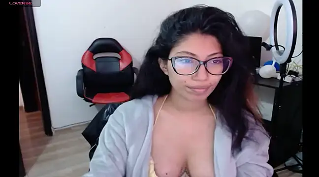 Snapshot of sofia_rosse4 chatting on December 2024 03:00:02 PM sofia rosse4 online show from December 2024 03:00:02 PM