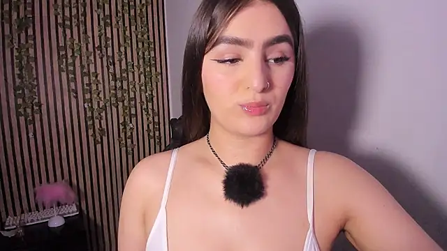 sofia 44 online show from June 2026 02:27:02 PM