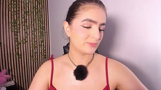 sofia 44 online show from June 2026 03:37:02 PM