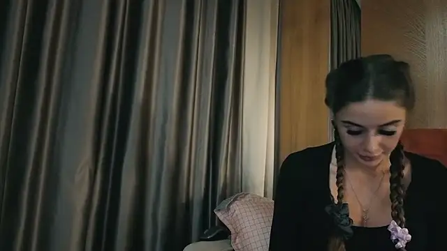 Snapshot of your_bunnygirl chatting on October 2025 07:16:02 PM your bunnygirl online show from October 2025 07:16:02 PM