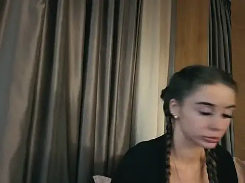 Snapshot of your_bunnygirl chatting on October 2025 06:15:01 PM your bunnygirl online show from October 2025 06:15:01 PM