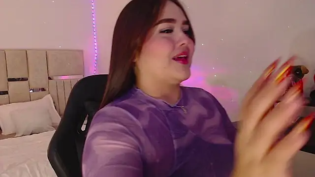 Snapshot of KimGeorgia_ chatting on February 2025 11:11:02 PM KimGeorgia online show from February 2025 11:11:02 PM