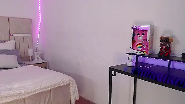 Snapshot of KimGeorgia_ chatting on March 2025 11:05:02 PM KimGeorgia online show from March 2025 11:05:02 PM