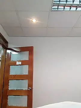 Snapshot of Daniela77771 chatting on February 2025 02:32:02 PM Daniela77771 online show from February 2025 02:32:02 PM