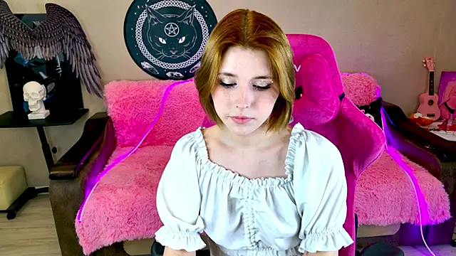 Alisa Black Star online show from March 2025 02:56:02 PM