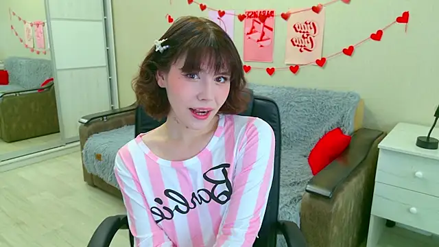 Alisa Black Star online show from October 2025 11:30:01 AM