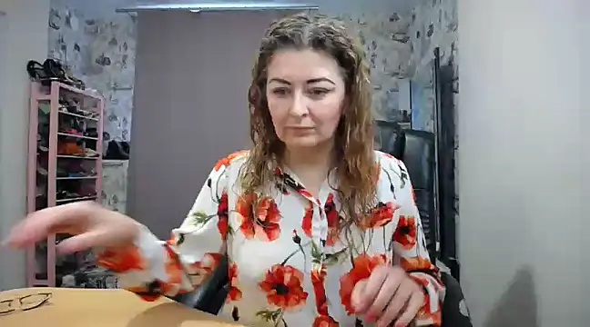 Helen1974 online show from February 2025 07:04:02 AM