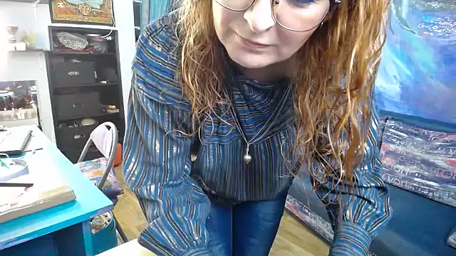 Snapshot of Helen1974 chatting on November 2025 01:03:02 AM Helen1974 online show from November 2025 01:03:02 AM