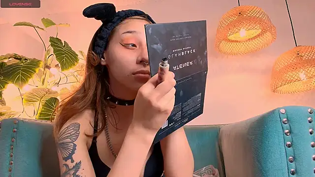 bellablack27 online show from March 2025 01:28:01 PM