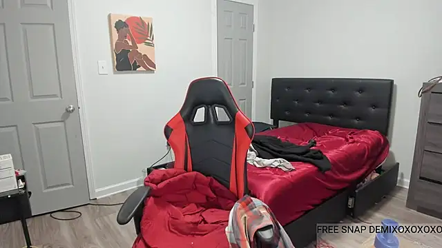 demi xoxo online show from December 2024 03:32:01 PM