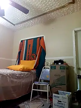 Snapshot of Heriy69 chatting on September 2025 05:29:02 PM Heriy69 online show from September 2025 05:29:02 PM