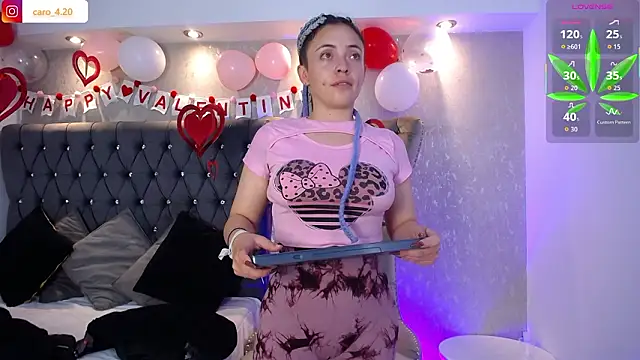 Snapshot of CaroFisher chatting on February 2026 01:18:01 PM CaroFisher online show from February 2026 01:18:01 PM