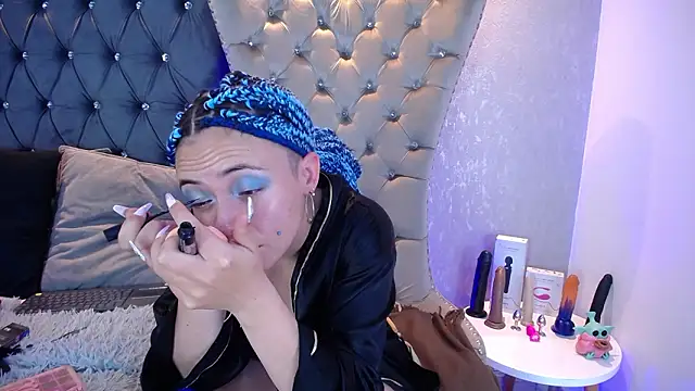 CaroFisher online show from March 2026 01:28:02 PM