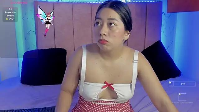 sexylaurita online show from November 2025 03:56:02 PM