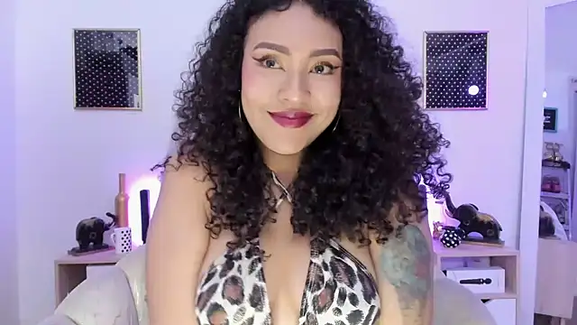 Snapshot of Zoe_Gruber chatting on September 2025 12:49:01 AM Zoe Gruber online show from September 2025 12:49:01 AM