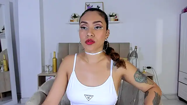 Zoe Gruber online show from April 2026 11:13:02 PM