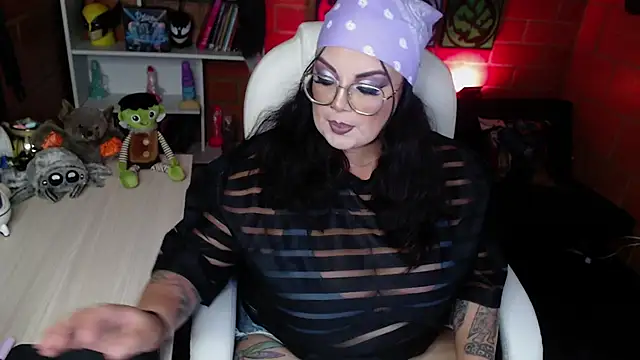 Snapshot of juliette_rd chatting on February 2025 02:14:01 AM juliette rd online show from February 2025 02:14:01 AM