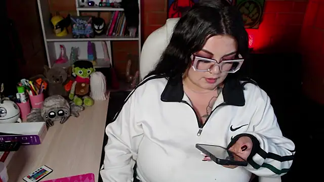 Snapshot of juliette_rd chatting on January 2026 03:41:01 AM juliette rd online show from January 2026 03:41:01 AM