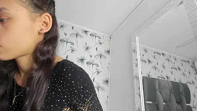 Ehotloveaxxx online show from January 2025 04:49:02 PM