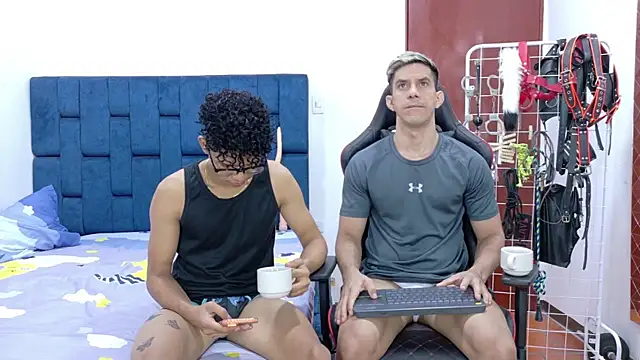 JoseRumbero26 online show from December 2025 12:34:02 PM