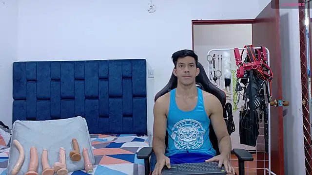 JoseRumbero26 online show from January 2026 12:32:01 PM