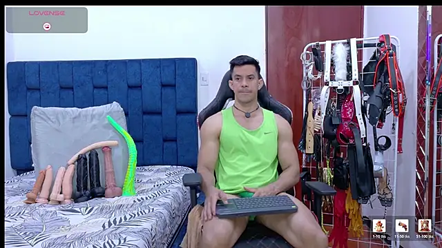 JoseRumbero26 online show from July 2026 01:58:33 AM