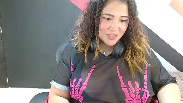 I am yours- online show from January 2025 03:09:02 PM