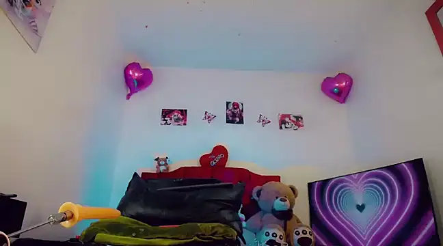 Snapshot of _ChanellR_ chatting on January 2025 05:14:01 PM ChanellR online show from January 2025 05:14:01 PM