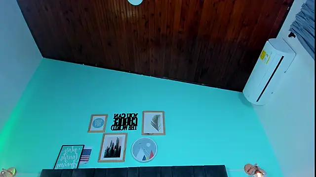 rachellmartinez online show from February 2025 11:32:02 AM