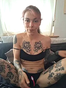 SophiaBlackfoxx online show from May 2026 09:15:01 AM
