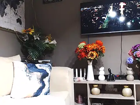 ThickyMinajxx online show from January 2025 09:28:01 PM