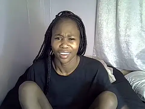 Snapshot of SexxyTerry chatting on January 2025 12:05:02 AM SexxyTerry online show from January 2025 12:05:02 AM