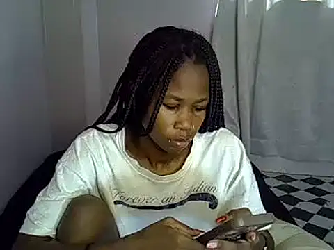 Snapshot of SexxyTerry chatting on January 2025 12:31:02 PM SexxyTerry online show from January 2025 12:31:02 PM