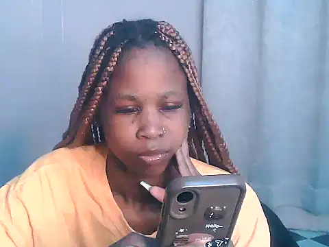 Snapshot of SexxyTerry chatting on October 2025 12:13:02 PM SexxyTerry online show from October 2025 12:13:02 PM