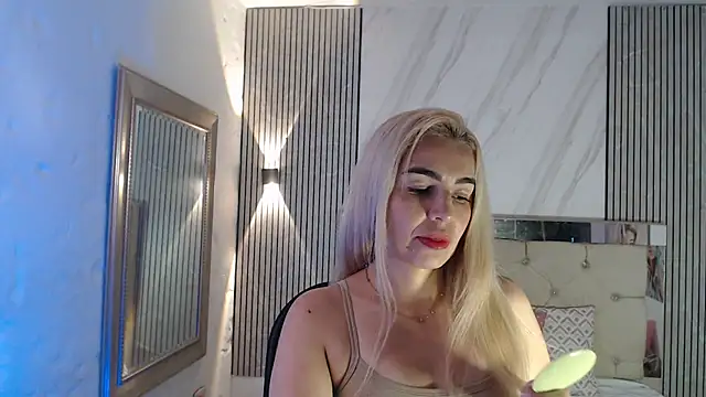 ashley  tylor online show from June 2026 07:02:02 PM